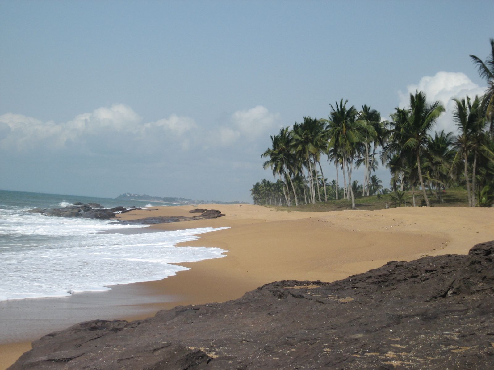 Beach_with_palms_Ghana