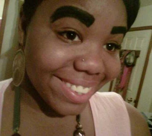 40 Of The Worst Eyebrow Fails. 