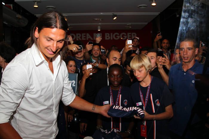 ibrahimovic autographes