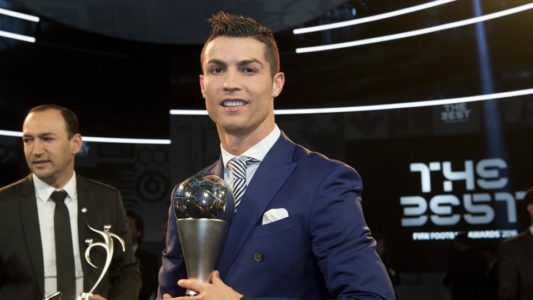 Cristiano Ronaldo Joueur de l'annee FIFA